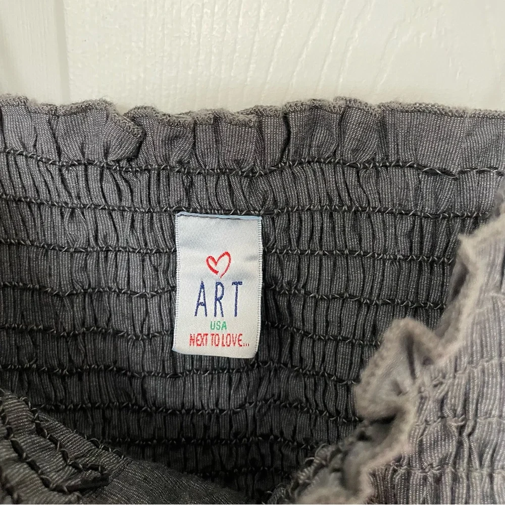 Smocked Ruffle Crop Top - Picture 3 of 4